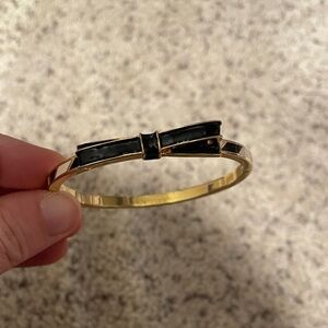 3/$15 or 5/$20 Spartina 449 Black and Gold Bow Bracelet
